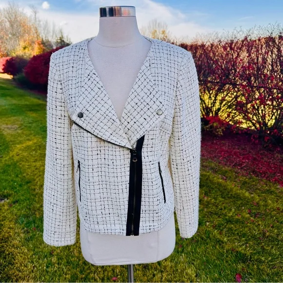 Banana Republic Factory BOUCLÉ MOTO IVORY PETITE JACKET - Picture 3 of 16